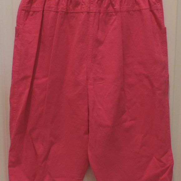 Hot Pink Pull On Petite MED Crop pants - Picture 5 of 5